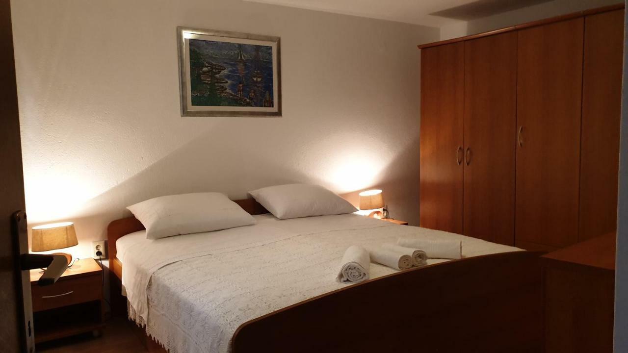 Apartman Biserka Pitve Luaran gambar