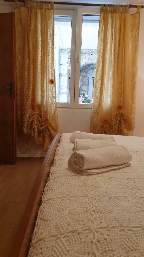 Apartman Biserka Pitve Luaran gambar